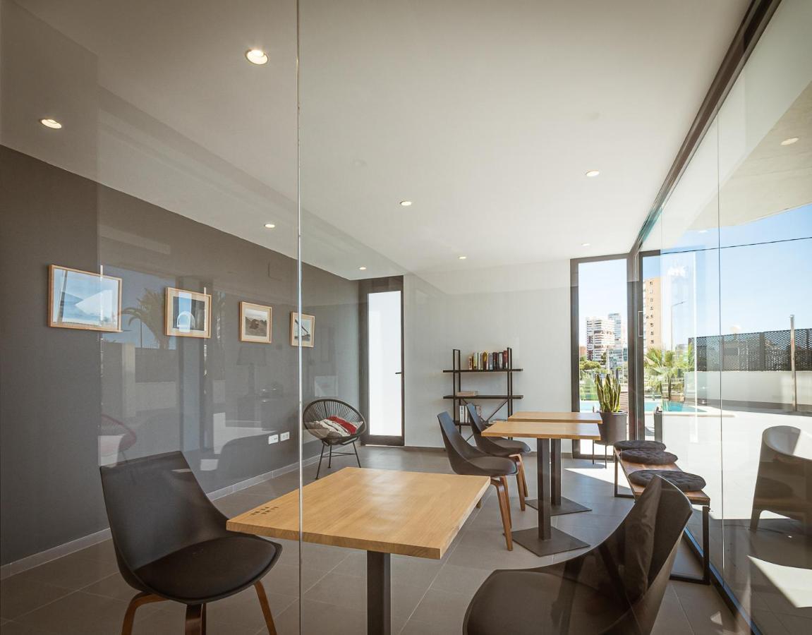 Modern Sea Front Sea Waves Apartment Alicante Exterior foto